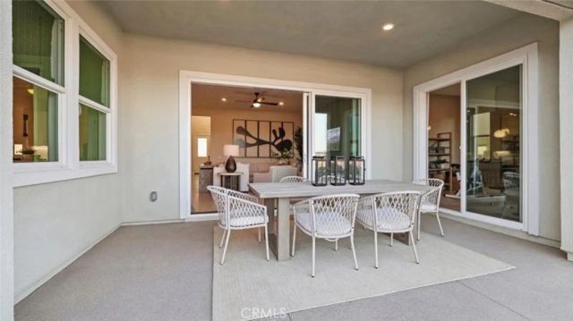 29515 Corte Azulejo, Valencia, CA 91354