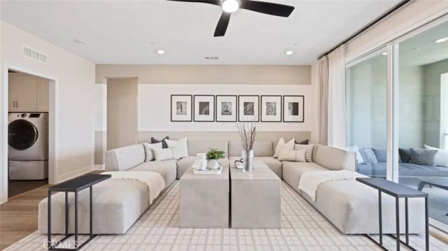 29515 Corte Azulejo, Valencia, CA 91354