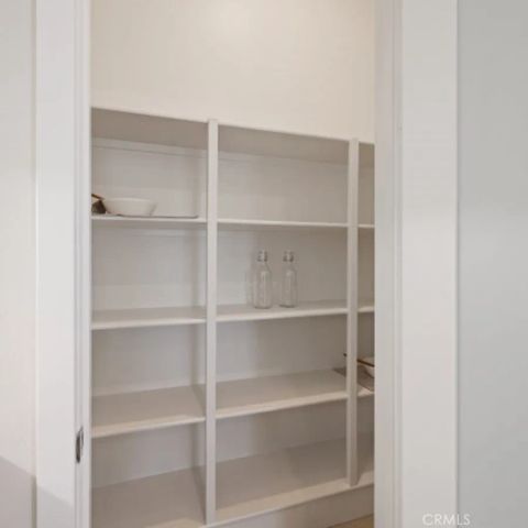 29515 Corte Azulejo, Valencia, CA 91354