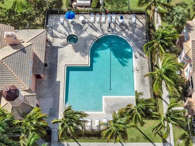 1302 Belmont Lane 1302, North Lauderdale, FL 33068