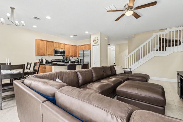 4635 NW 59th Street, Tamarac, FL 33319