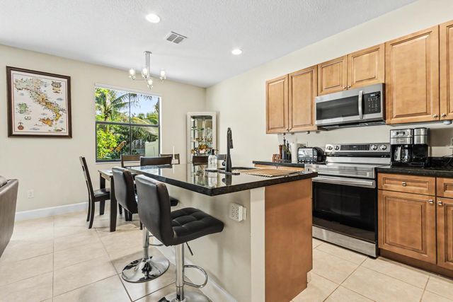 4635 NW 59th Street, Tamarac, FL 33319