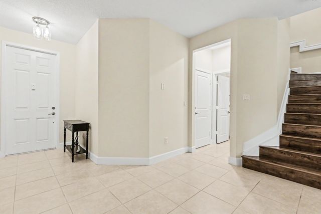 4635 NW 59th Street, Tamarac, FL 33319