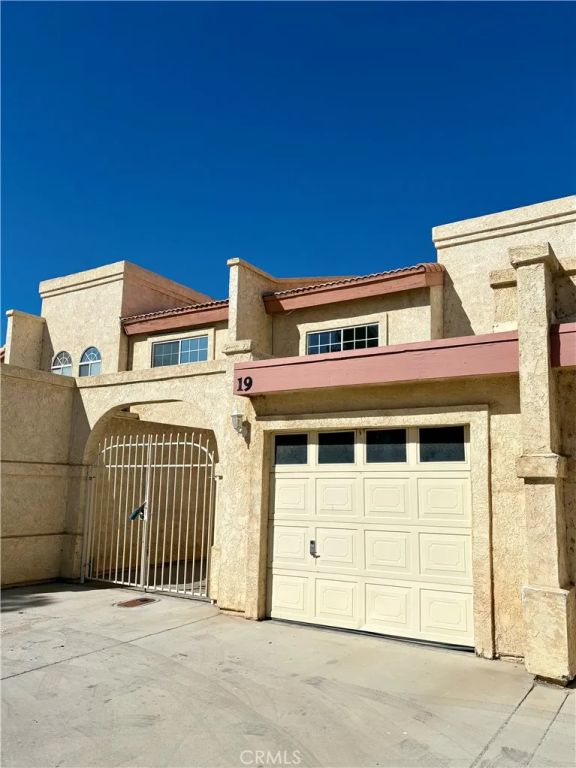 11496 Nautical Lane 19, Helendale, CA 92342