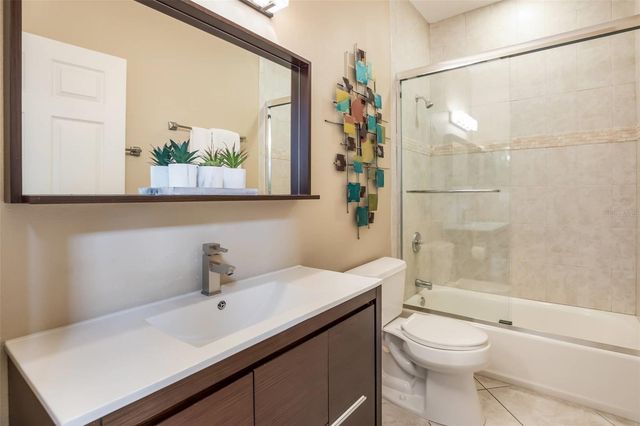 318 64TH STREET, Holmes Beach, FL 34217