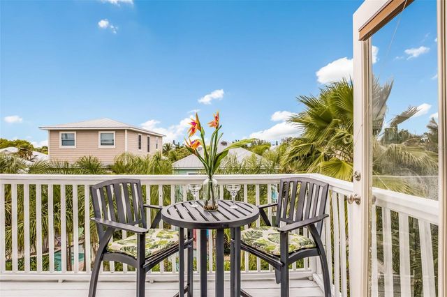 318 64TH STREET, Holmes Beach, FL 34217