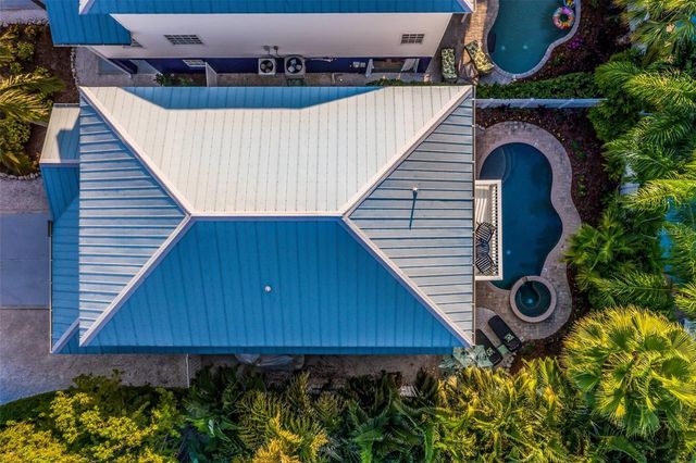 318 64TH STREET, Holmes Beach, FL 34217