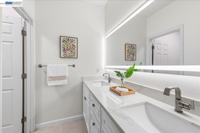 4858 Swinford Ct, Dublin, CA 94568