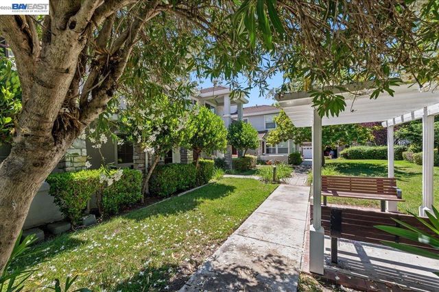 4858 Swinford Ct, Dublin, CA 94568