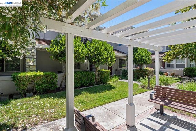 4858 Swinford Ct, Dublin, CA 94568