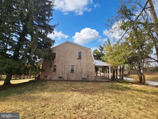 395 EVERGREEN RD, Pottstown, PA 19464