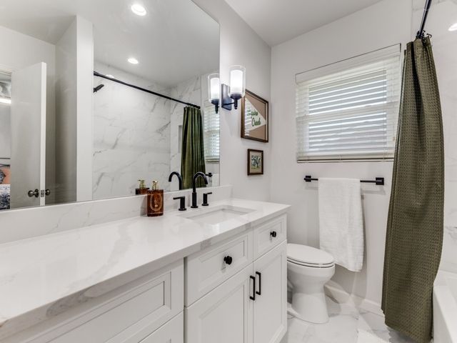 6037 Sandhurst Lane C, Dallas, TX 75206