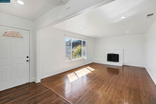 2908 Sargent Ave, San Pablo, CA 94806