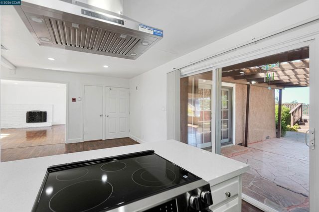 2908 Sargent Ave, San Pablo, CA 94806