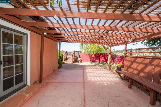2908 Sargent Ave, San Pablo, CA 94806