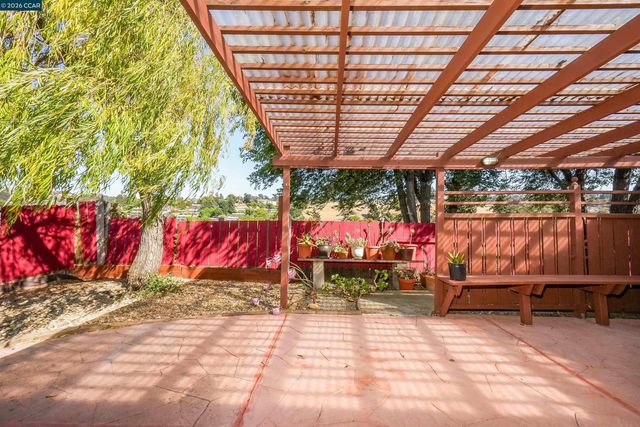 2908 Sargent Ave, San Pablo, CA 94806