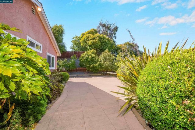 2908 Sargent Ave, San Pablo, CA 94806