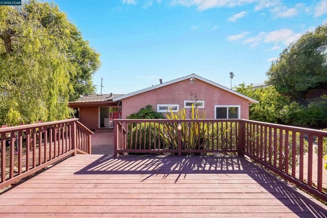 2908 Sargent Ave, San Pablo, CA 94806