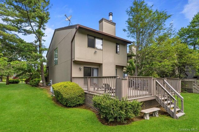 76 Estate Drive, Jericho, NY 11753