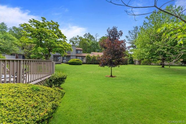 76 Estate Drive, Jericho, NY 11753