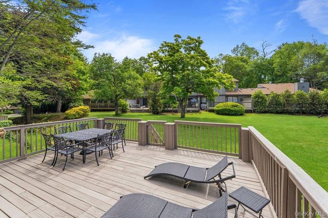 76 Estate Drive, Jericho, NY 11753