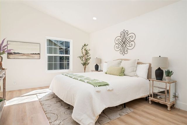 4463 Chase Drive 23, Huntington Beach, CA 92649