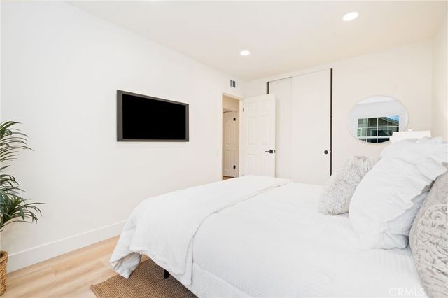 4463 Chase Drive 23, Huntington Beach, CA 92649