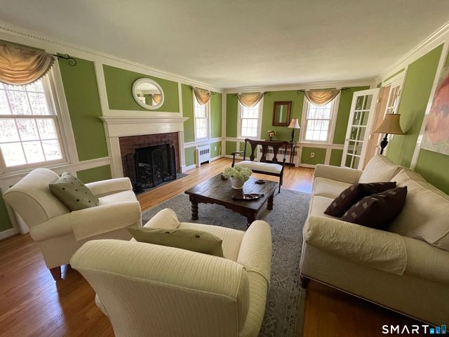 9 Michael Drive, Canton, CT 06019
