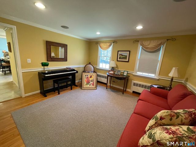 9 Michael Drive, Canton, CT 06019