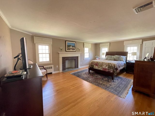 9 Michael Drive, Canton, CT 06019