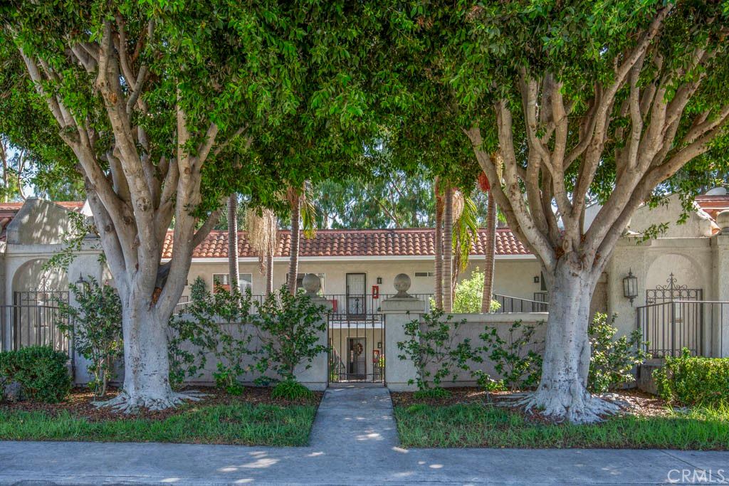 5531 Via La Mesa O, Laguna Woods, CA 92637 — exterior