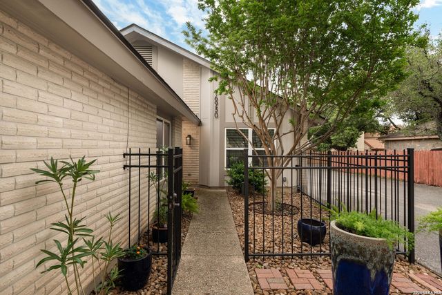 16930 Summer Creek Dr, San Antonio, TX 78248