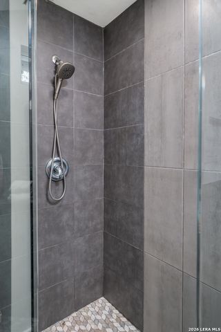 16930 Summer Creek Dr, San Antonio, TX 78248