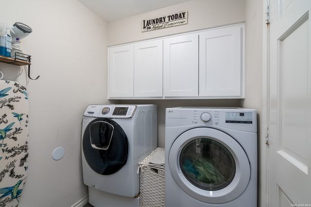 16930 Summer Creek Dr, San Antonio, TX 78248