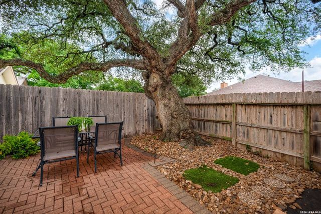 16930 Summer Creek Dr, San Antonio, TX 78248