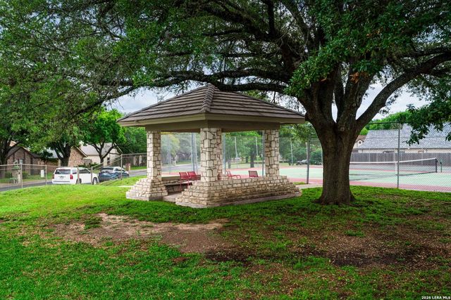 16930 Summer Creek Dr, San Antonio, TX 78248