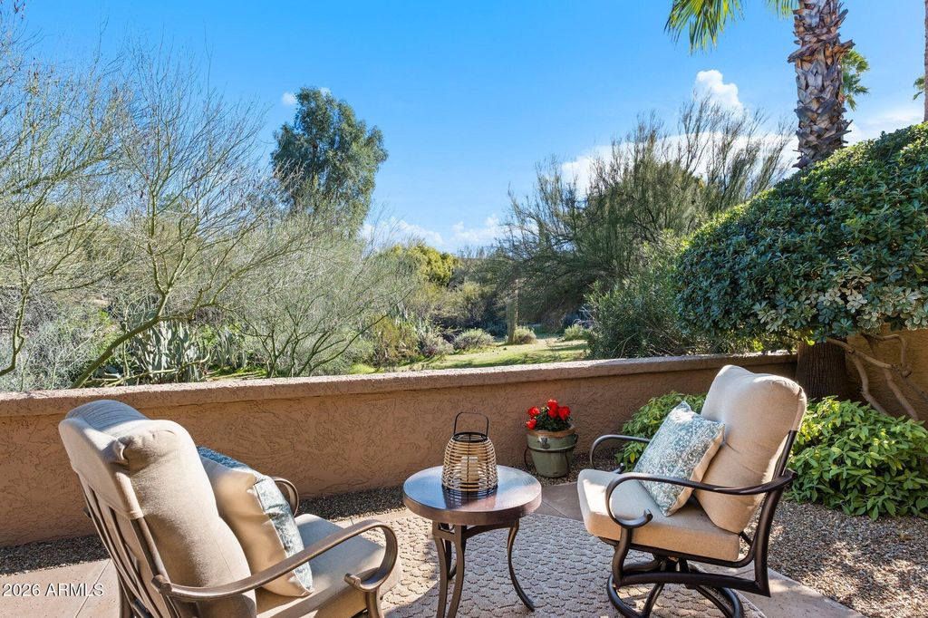 Image 1 of property listing at 7432 E CAREFREE Drive 24, Carefree, AZ 85377