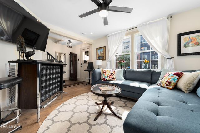 438 West Sullivan Street, Kingsport, TN 37660