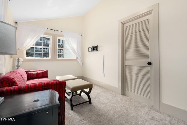 438 West Sullivan Street, Kingsport, TN 37660