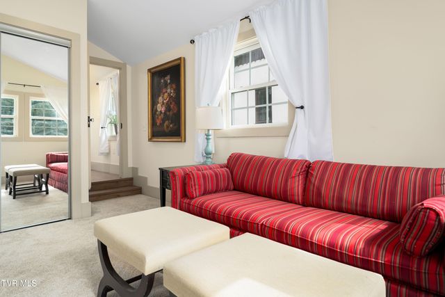 438 West Sullivan Street, Kingsport, TN 37660