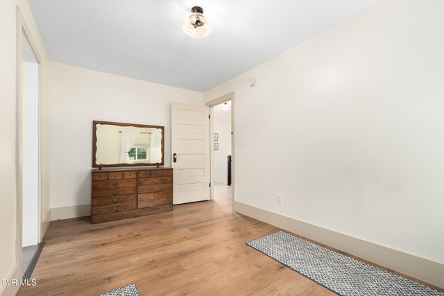 438 West Sullivan Street, Kingsport, TN 37660