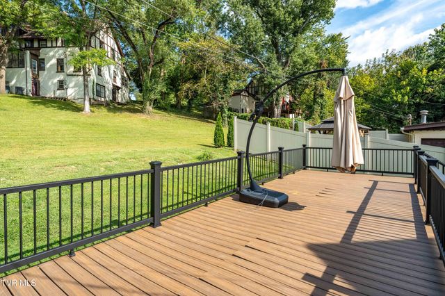 438 West Sullivan Street, Kingsport, TN 37660