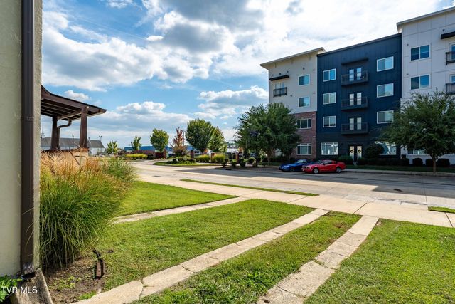 438 West Sullivan Street, Kingsport, TN 37660