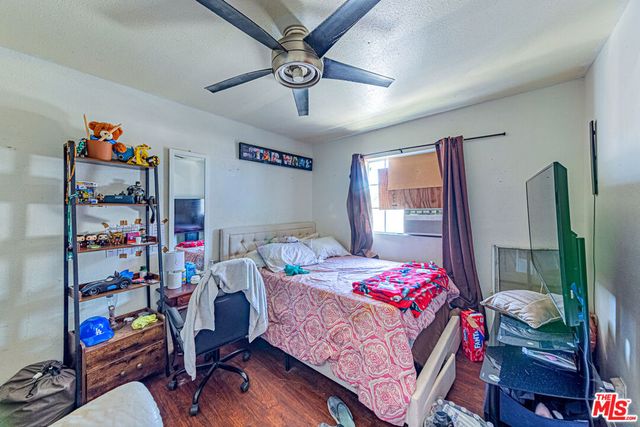 223 E 55th Street, Los Angeles, CA 90011