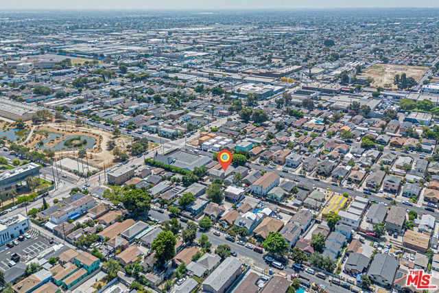 223 E 55th Street, Los Angeles, CA 90011