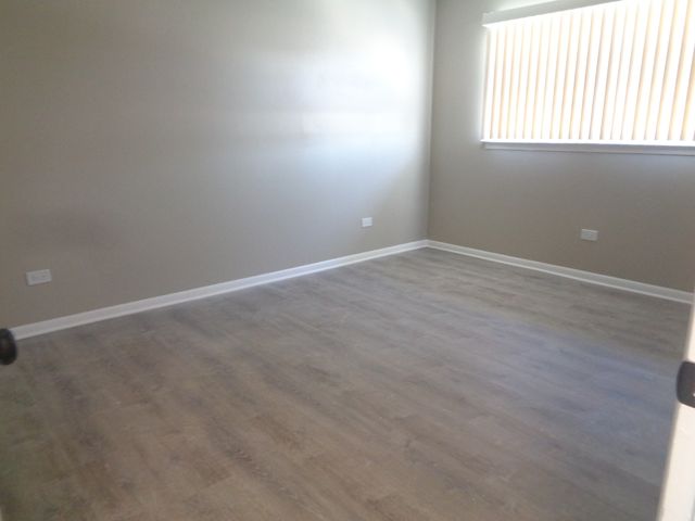 11953 S Lawndale Avenue 5C2, Alsip, IL 60803