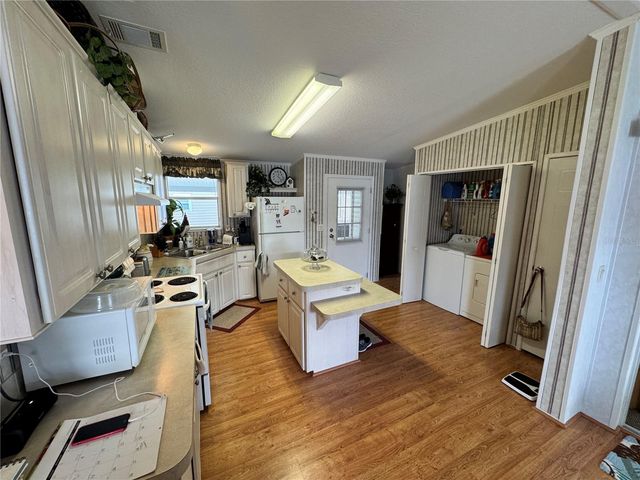 346 ANDROS DRIVE, Sarasota, FL 34233