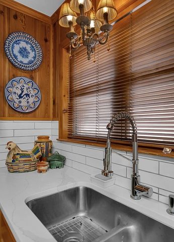 209 County Road 1764, Clifton, TX 76634