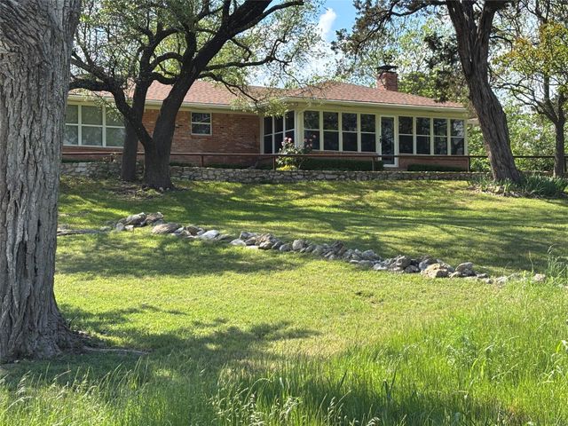 209 County Road 1764, Clifton, TX 76634