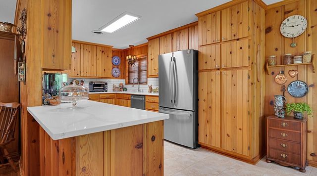 209 County Road 1764, Clifton, TX 76634